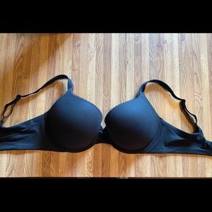 Victoria’s Secret perfect shape bra